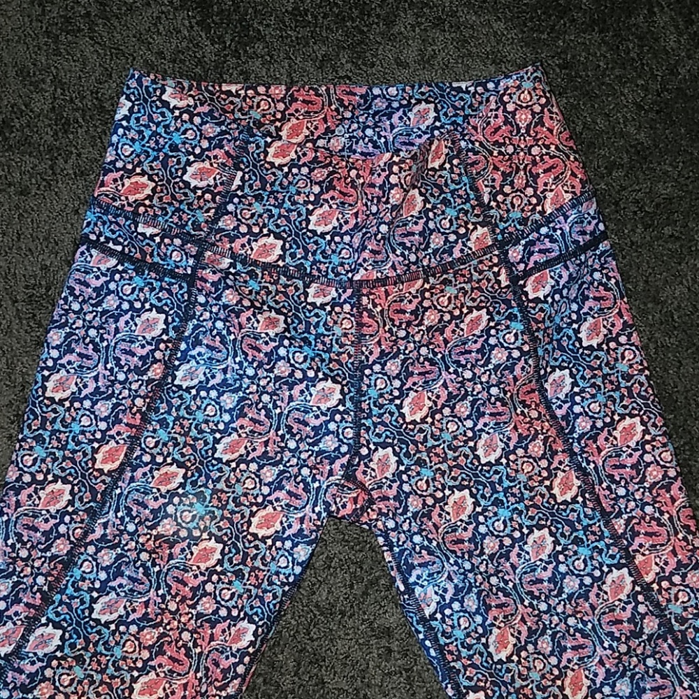 NWOT Athleta capri legging